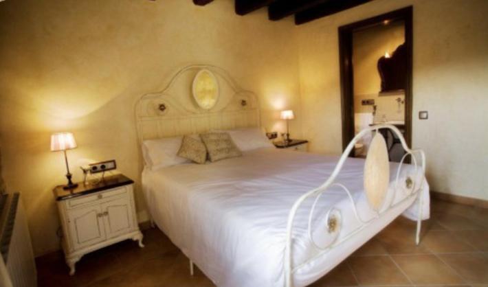 Pinell de Solsones Casa Rural L'Avellana מראה חיצוני תמונה